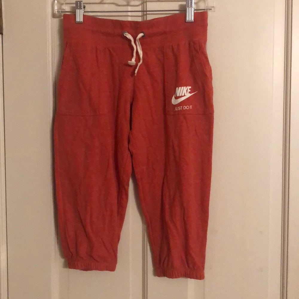 Nike capris